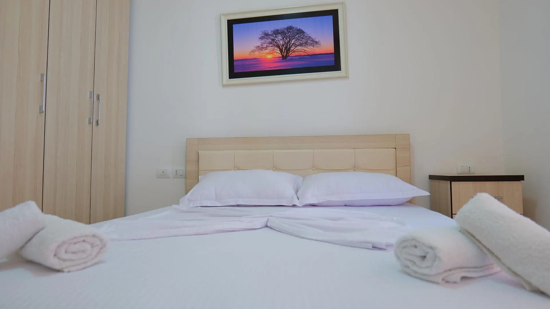 Almare Apartments Vlore 0*,